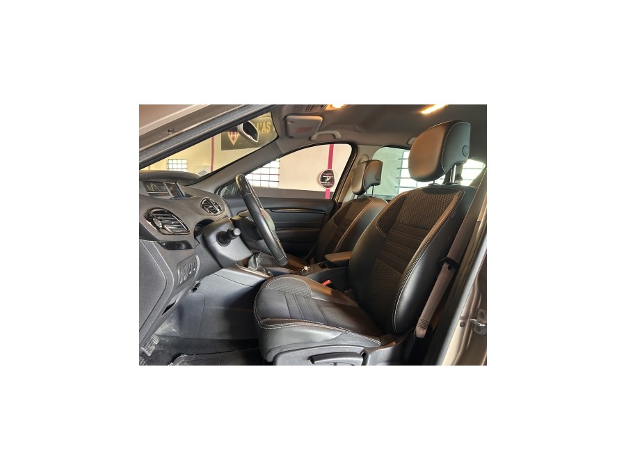 RENAULT d'occasion SCENIC 1.6 DCI 130 BOSE EDITION de 2014 Aix Les