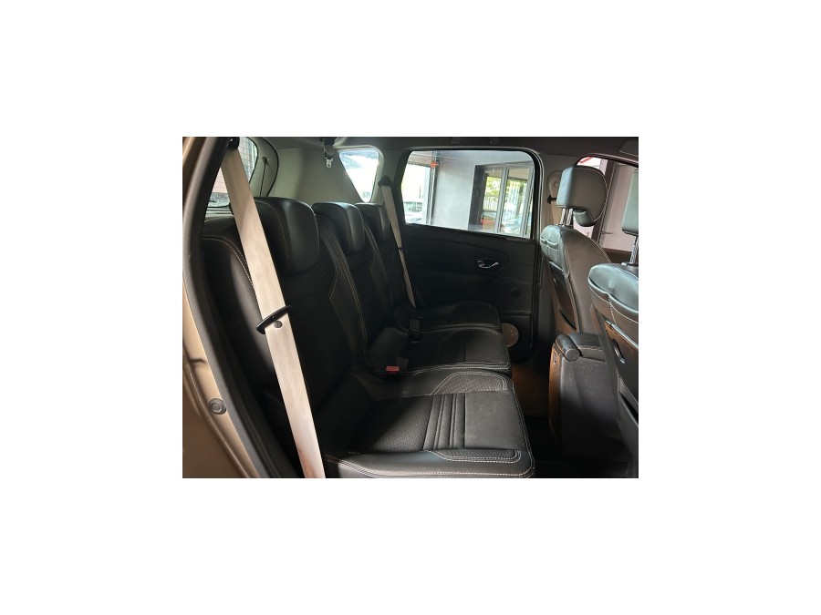 RENAULT d'occasion SCENIC 1.6 DCI 130 BOSE EDITION de 2014 Aix Les