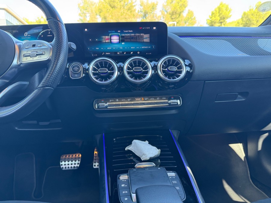 MERCEDES d'occasion GLA 220 D 4MATIC AMG LINE EDITION AUTO de 2022 La
