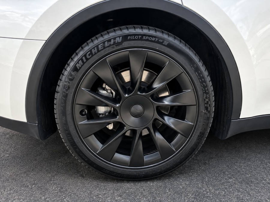TESLA d'occasion MODEL Y Standard RWD de 2023 Nice (06)﻿