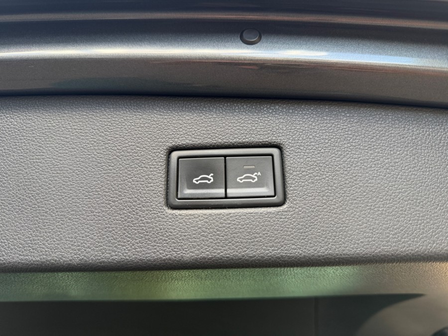 VOLKSWAGEN d'occasion TIGUAN II 2 TSI 180 4MOTION CARAT DSG AUTO de