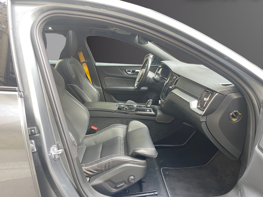 VOLVO d'occasion S60 2 T8 405 TWIN ENGINE POLESTAR AUTO de 2019 Paris