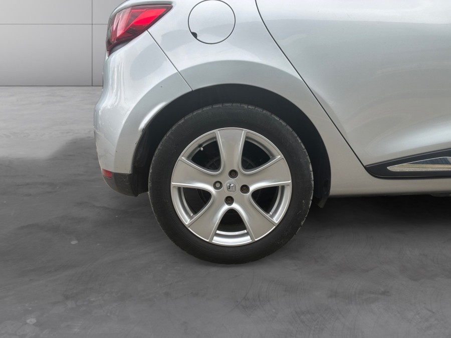 RENAULT d'occasion CLIO IV Renault Clio IV 1.2 TCe essence 120 EDC 6