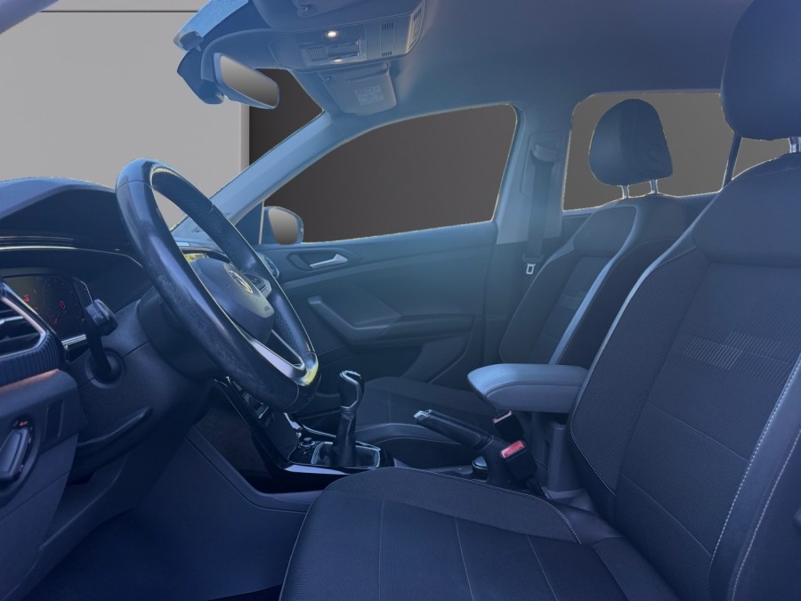 VOLKSWAGEN d'occasion T-CROSS 1.0 TSI 115 FIRST EDITION de 2019 Salon