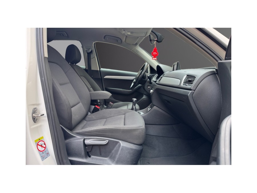 AUDI d'occasion Q3 2.0 TDI 120 AMBIENTE de 2017 Le Raincy (93)﻿