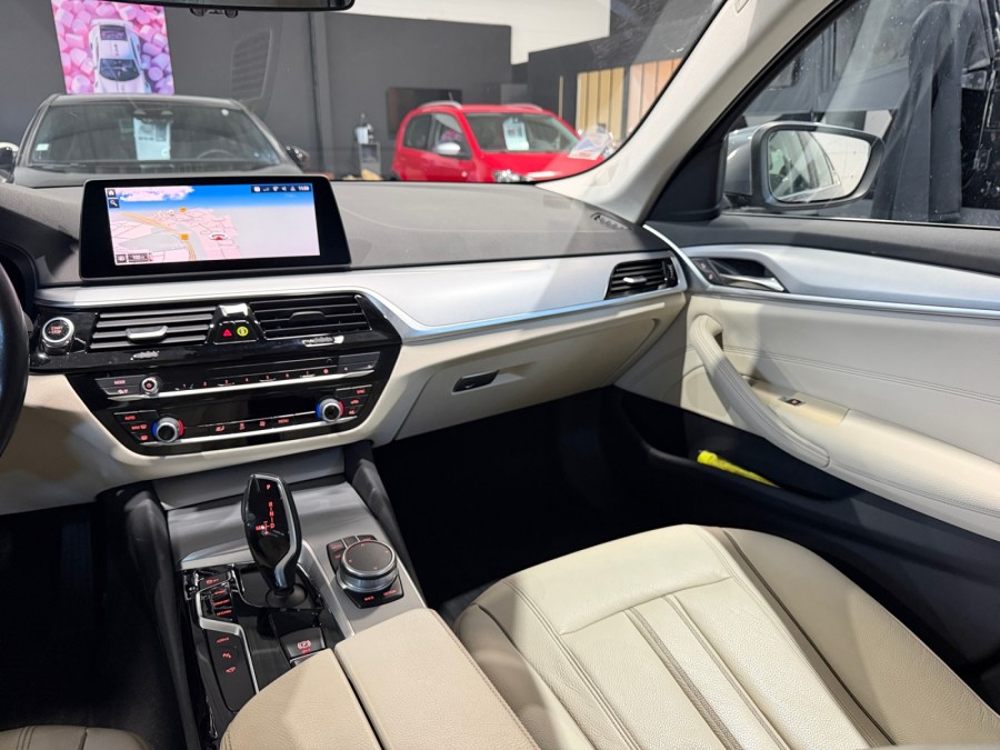 BMW d'occasion 530 2 E 183 HYBRIDE LOUNGE AUTO de 2019 Magny-en-Vexin