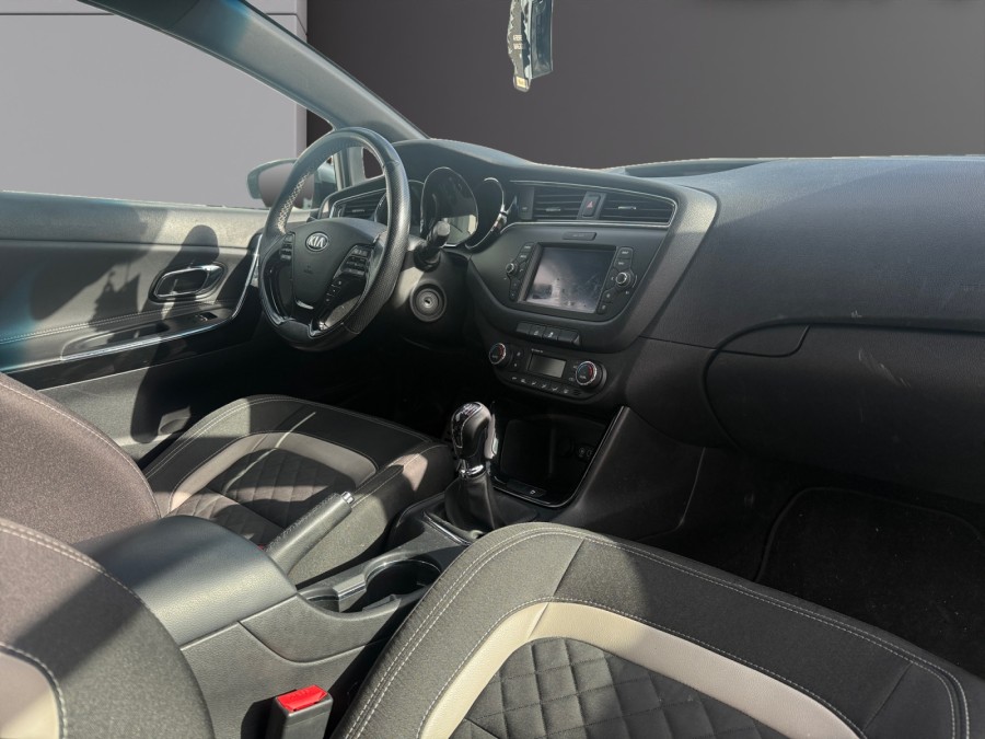 KIA d'occasion CEE'D 1.0 T-GDi 120ch ISG GT Line de 2017 Saint Omer