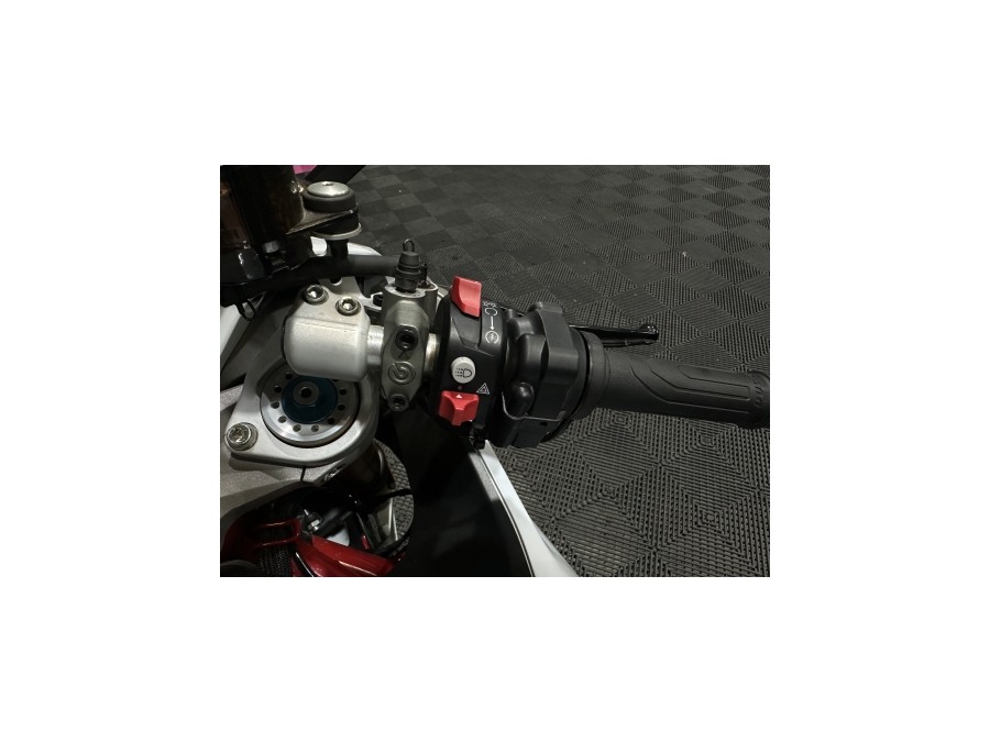 DUCATI d'occasion SUPERSPORT Supersport S 950 de 2025 Nîmes (30)﻿