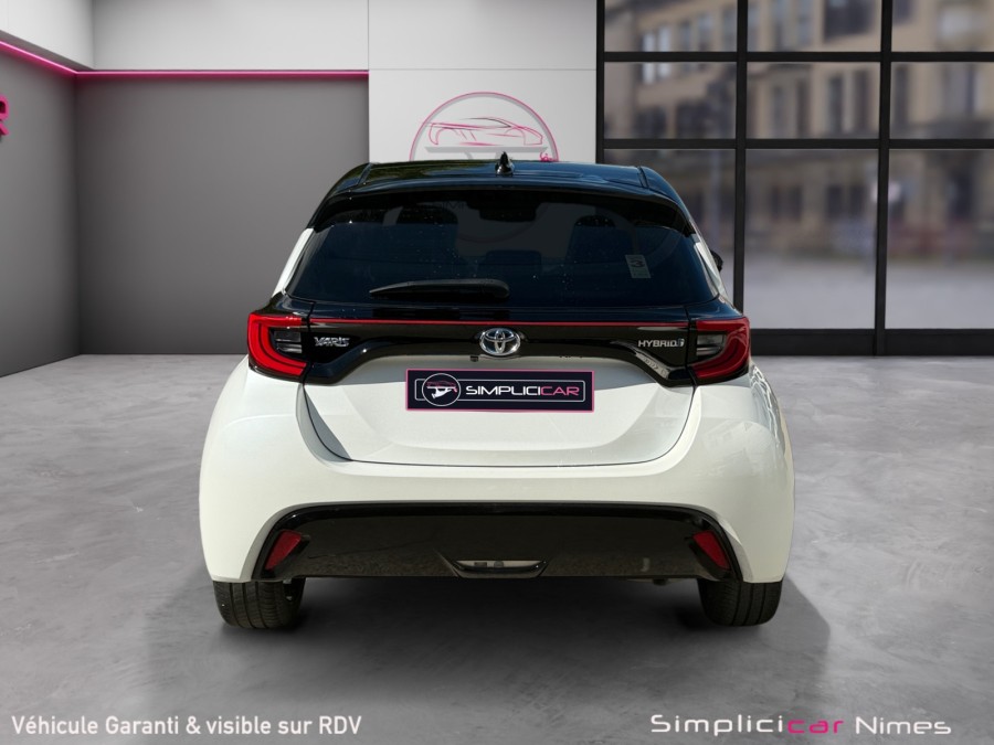 TOYOTA d'occasion YARIS IV 1.5 HYBRIDE 116H ICONIC CVT de 2021 Nîmes