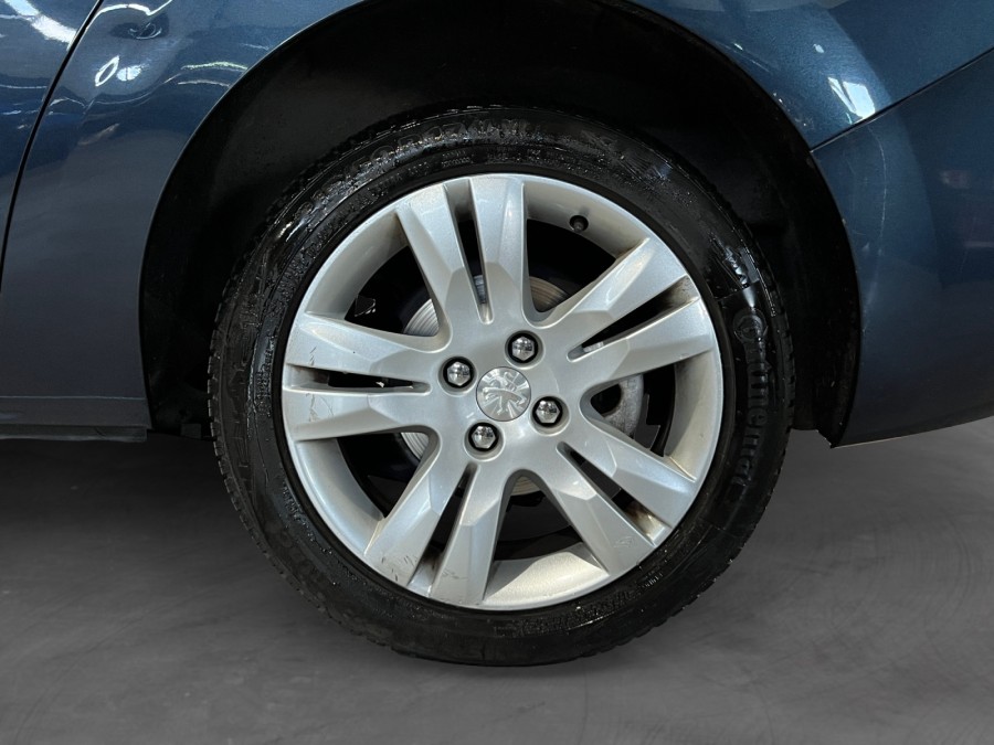 PEUGEOT d'occasion 5008 1.6 BLUE HDI 120 ALLURE EAT de 2015