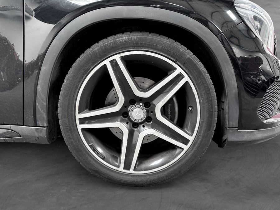 MERCEDES d'occasion GLA 220d Fascination Pack AMG 4Matic 7G-DCT de