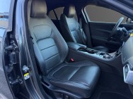 JAGUAR d'occasion XE 2.0L D 180 PURE BA de 2016 La Ciotat (13)﻿