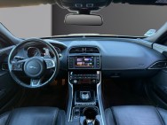 JAGUAR d'occasion XE 2.0L D 180 PURE BA de 2016 La Ciotat (13)﻿