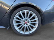JAGUAR d'occasion XE 2.0L D 180 PURE BA de 2016 La Ciotat (13)﻿