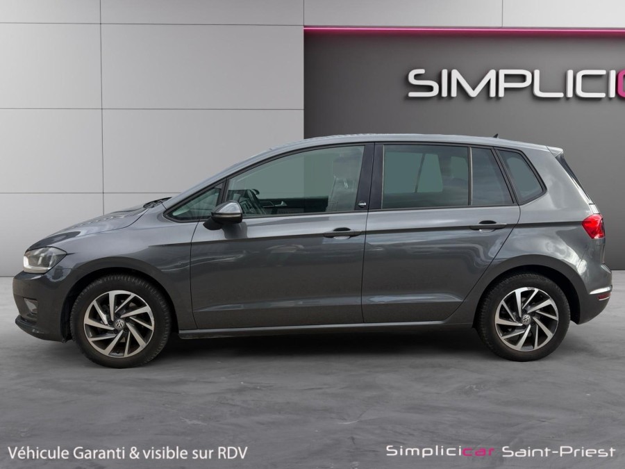VOLKSWAGEN d'occasion GOLFSPORTSVAN 1.4 TSI 125 SOUND de 2017 Lyon St