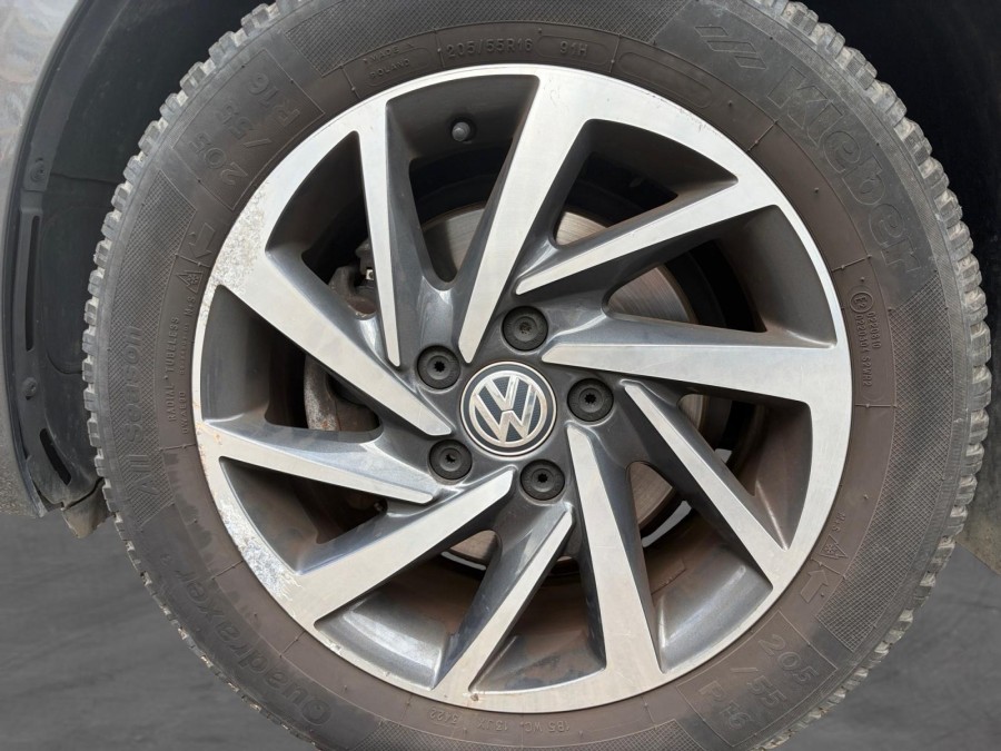 VOLKSWAGEN d'occasion GOLFSPORTSVAN 1.4 TSI 125 SOUND de 2017 Lyon St
