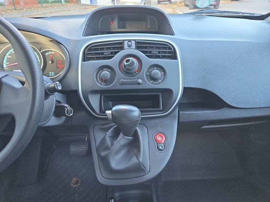 RENAULT d'occasion KANGOO ZE 33 Générique de 2017 Orgeval Verneuil