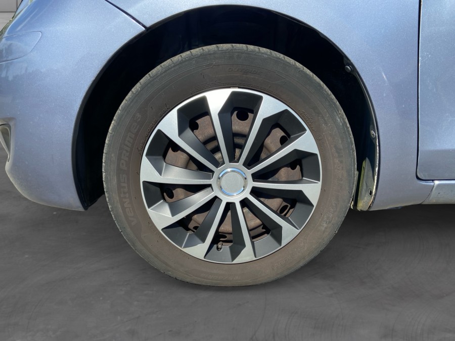 TOYOTA d'occasion YARIS 1.4 D-4D 90 CONFORT PACK de 2010 Brest (29)﻿