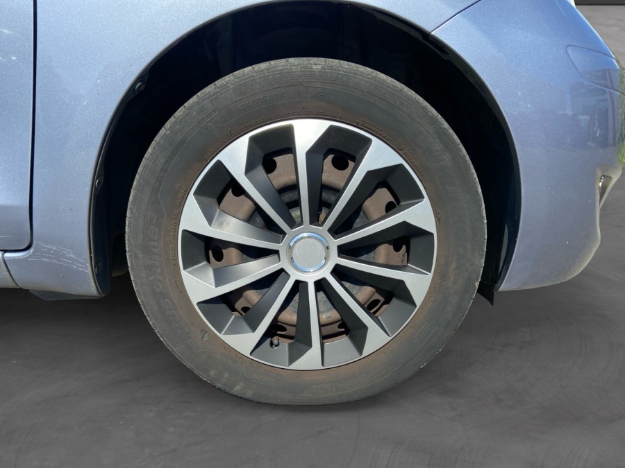 TOYOTA d'occasion YARIS 1.4 D-4D 90 CONFORT PACK de 2010 Brest (29)﻿