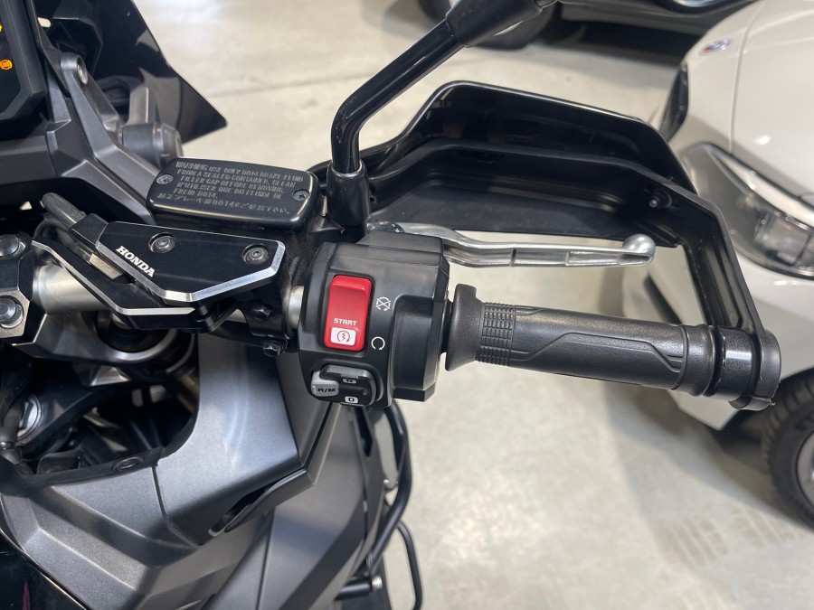 HONDA d'occasion X-ADV750 X-ADV 750 DCT ABS 2024 de 2024 Lyon Nord