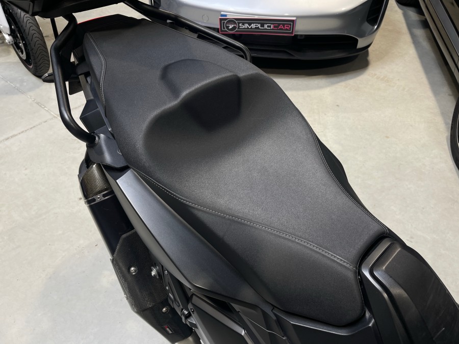 HONDA d'occasion X-ADV750 X-ADV 750 DCT ABS 2024 de 2024 Lyon Nord