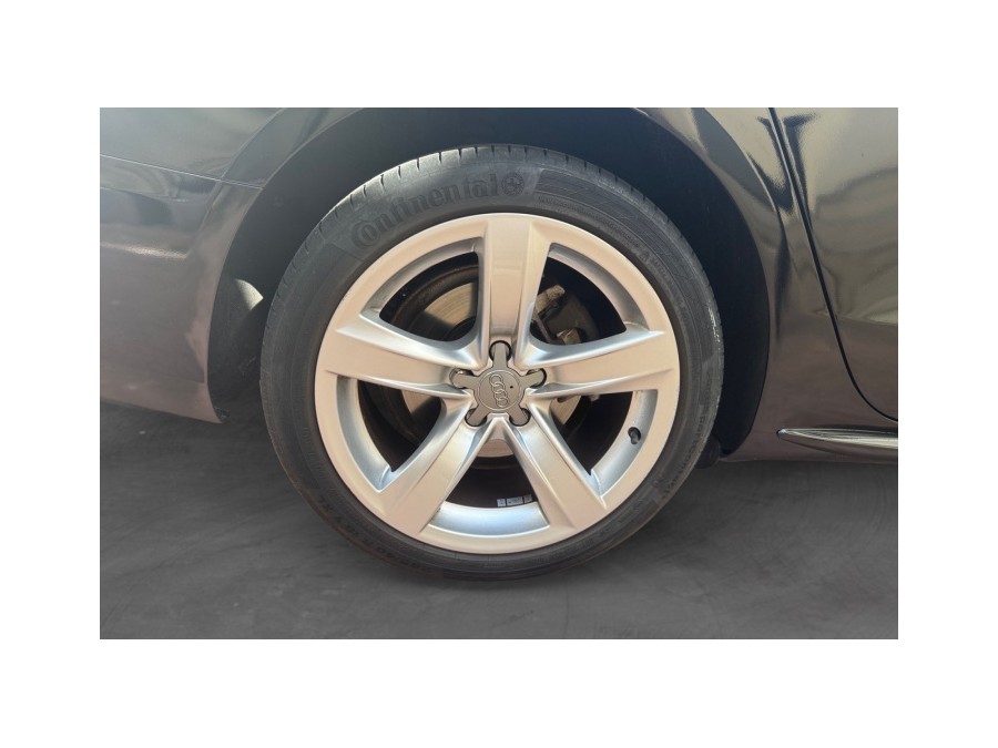 AUDI d'occasion A5 2.0 TDI 190 AMBIENTE MULTITRONIC de 2015 Le Raincy