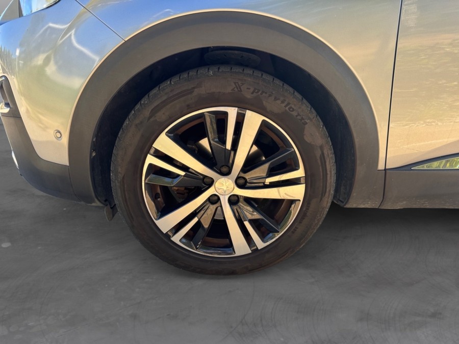 PEUGEOT d'occasion 5008 1.2 PURE TECH 130 ALLURE BUSINESS EAT de 2019