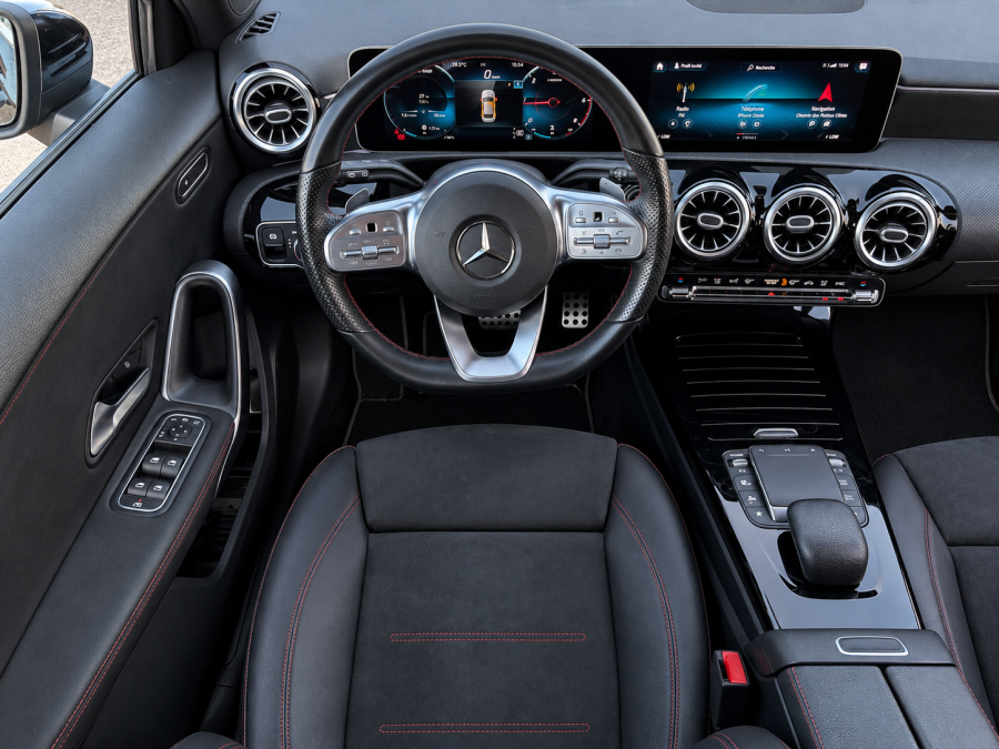 MERCEDES d'occasion CLASSE A A180 D AMG LINE 7G-DCT de 2020 Lyon St