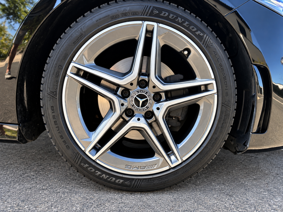 MERCEDES d'occasion CLASSE A A180 D AMG LINE 7G-DCT de 2020 Lyon St