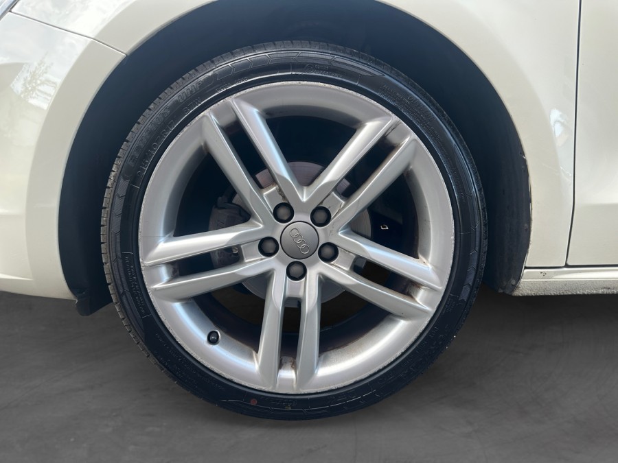 AUDI d'occasion A1 1.6 TDI 90 ATTRACTION de 2012 Lyon Nord (69)﻿