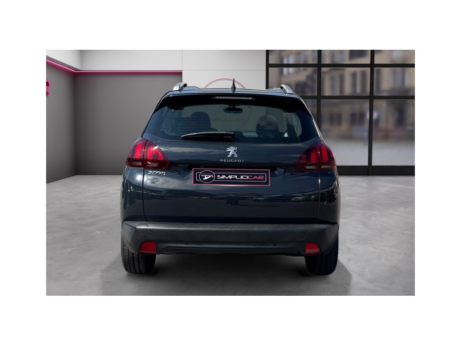 PEUGEOT d'occasion 2008 1.5 BLUE HDI 100 SIGNATURE de 2019 La Ciotat
