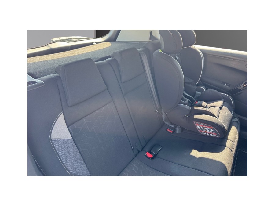 PEUGEOT d'occasion 2008 1.5 BLUE HDI 100 SIGNATURE de 2019 La Ciotat