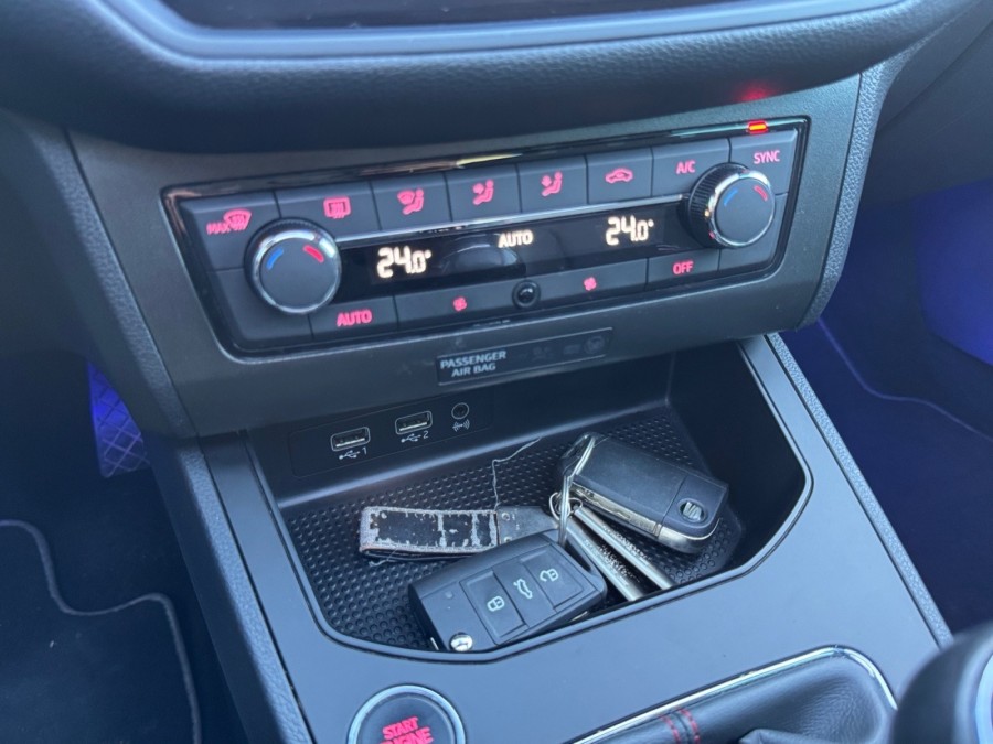 SEAT d'occasion IBIZA 1 ECO TSI 115 FR de 2020 La Ciotat (13)﻿