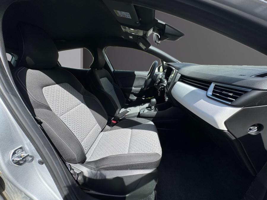 RENAULT d'occasion CLIO 1.6 E-TECH 140 LUTECIA de 2021 Saint Nazaire