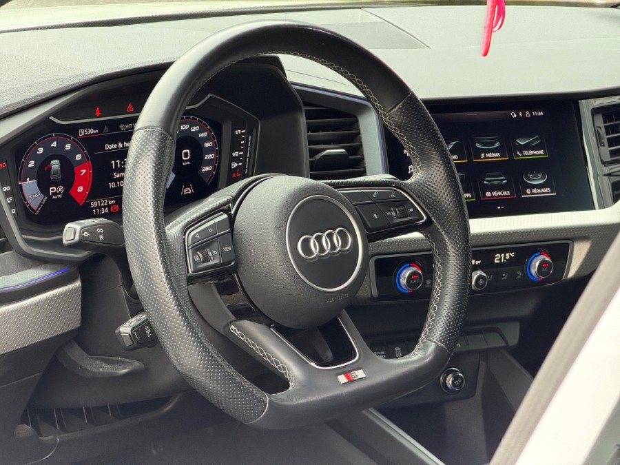 AUDI d'occasion A1 35 TFSI 150ch S line S tronic 7 8cv de 2022 Vannes