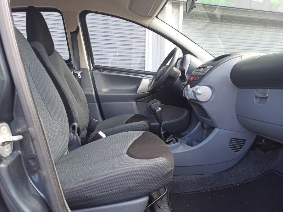 TOYOTA d'occasion AYGO 1.0 VVT-i 68 5P de 2007 Brest (29)﻿
