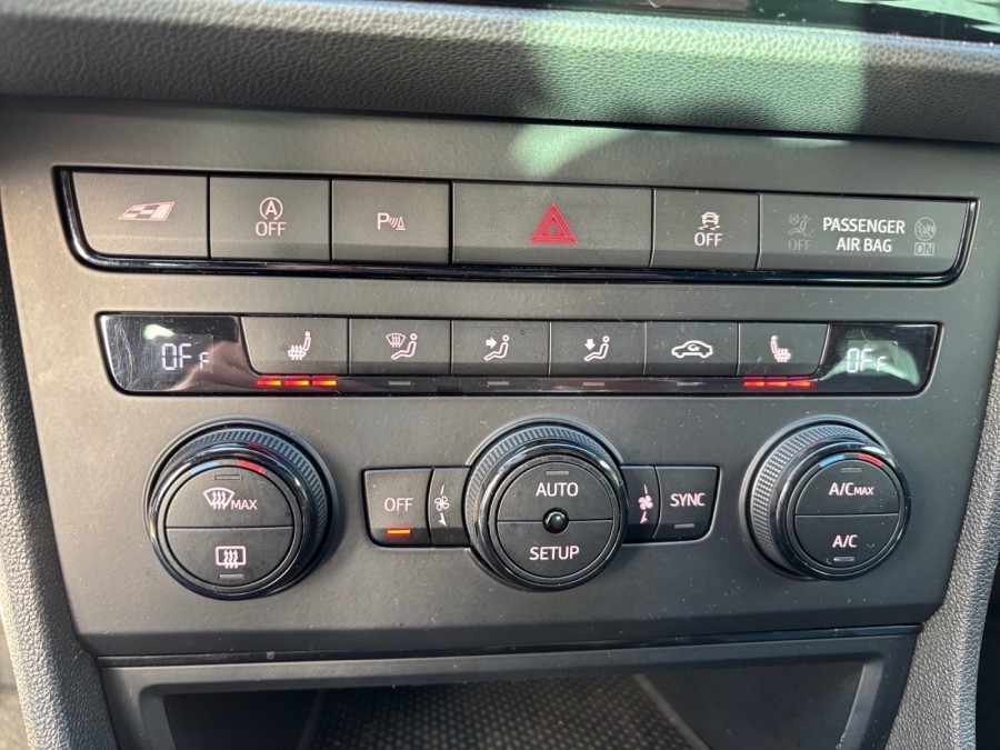 SEAT d'occasion LEON III ST 2 TSI 280 CUPRA DSG AUTO de 2015 Besançon