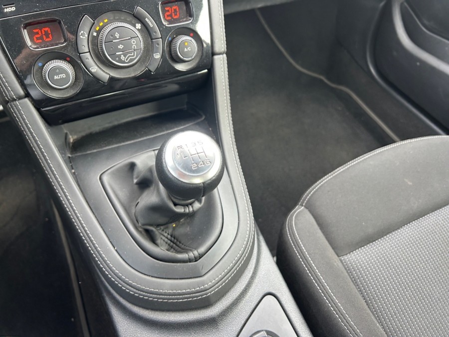 PEUGEOT d'occasion RCZ 1.6 THP 16v 200ch de 2012 Champigny sur Marne