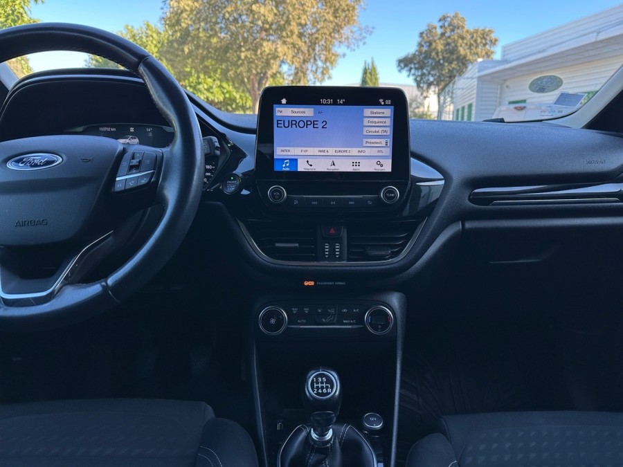 FORD d'occasion FIESTA 1.5 TDCI 85 de 2018 Salon de Provence (13)﻿