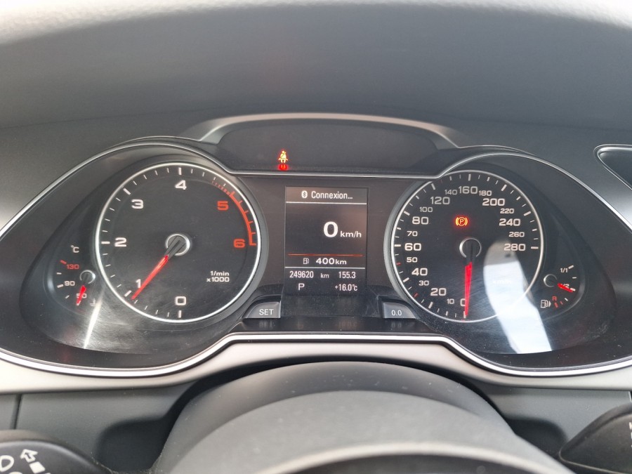 AUDI d'occasion A4 2.0 TDI 143 DPF S LINE MULTITRONIC de 2012 Le Puy