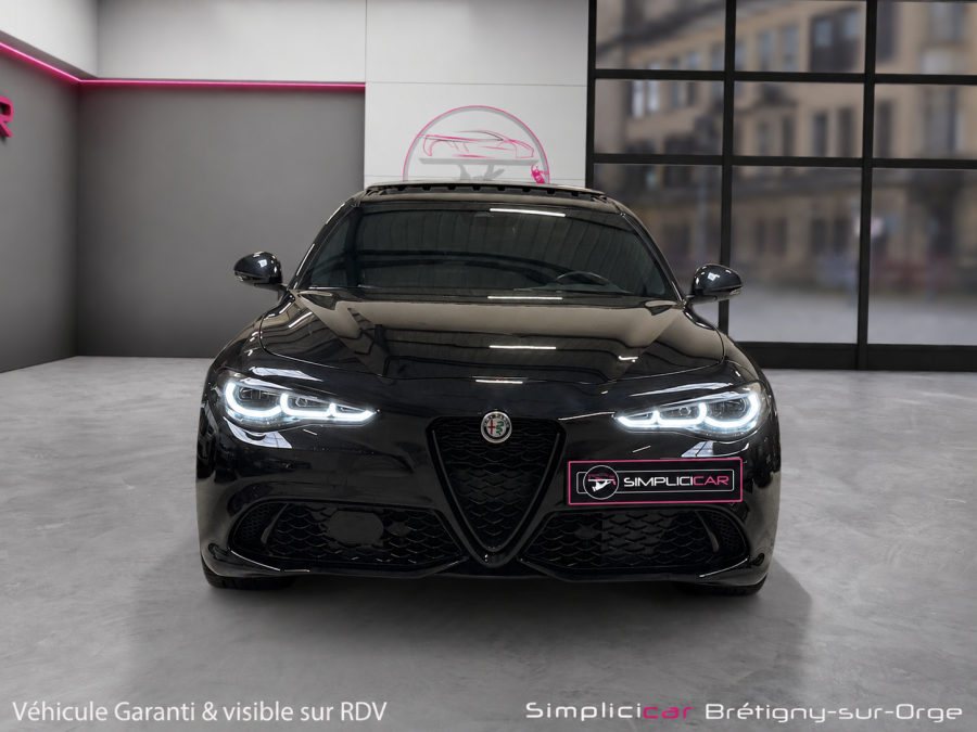 ALFA ROMEO d'occasion GIULIA 2.2D 160 COMPETIZIONE AT de 2023