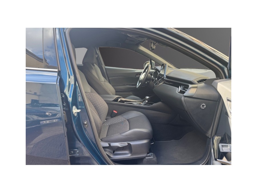 TOYOTA d'occasion C-HR 2.0 184H de 2022 Le Raincy (93)﻿