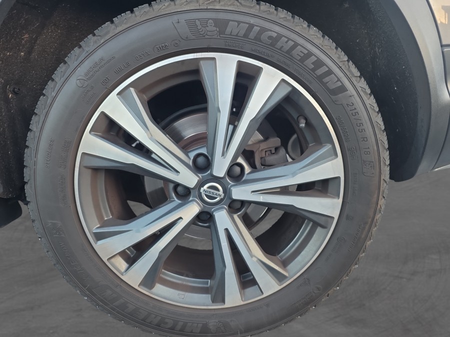 NISSAN d'occasion QASHQAI 1.3 DIG-T 140ch N-Connecta de 2019 Le Puy