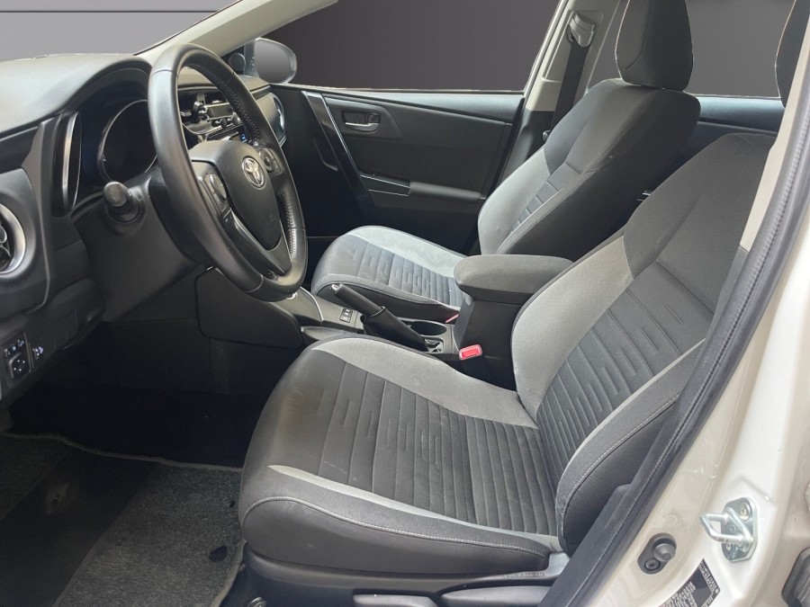 TOYOTA d'occasion AURIS II 1.8 VVTI 136H DYNAMIC TOURING SPORTS AUTO