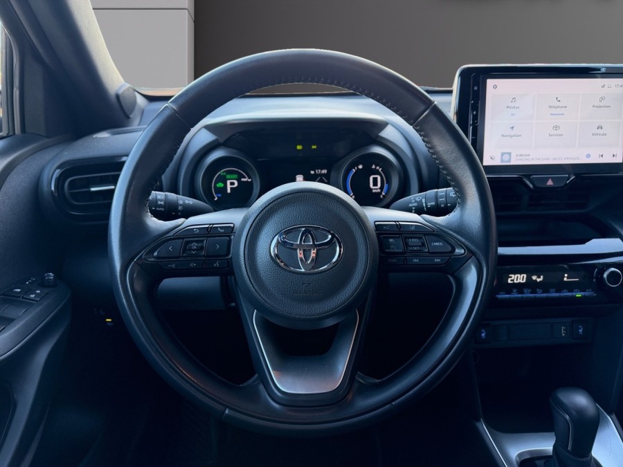 TOYOTA d'occasion YARIS 116h Design MY22 de 2023 Pontarlier (25)﻿