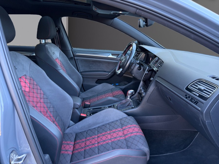 VOLKSWAGEN d'occasion GOLF VII 2 TSI 290 GTI TCR DSG AUTO de 2019