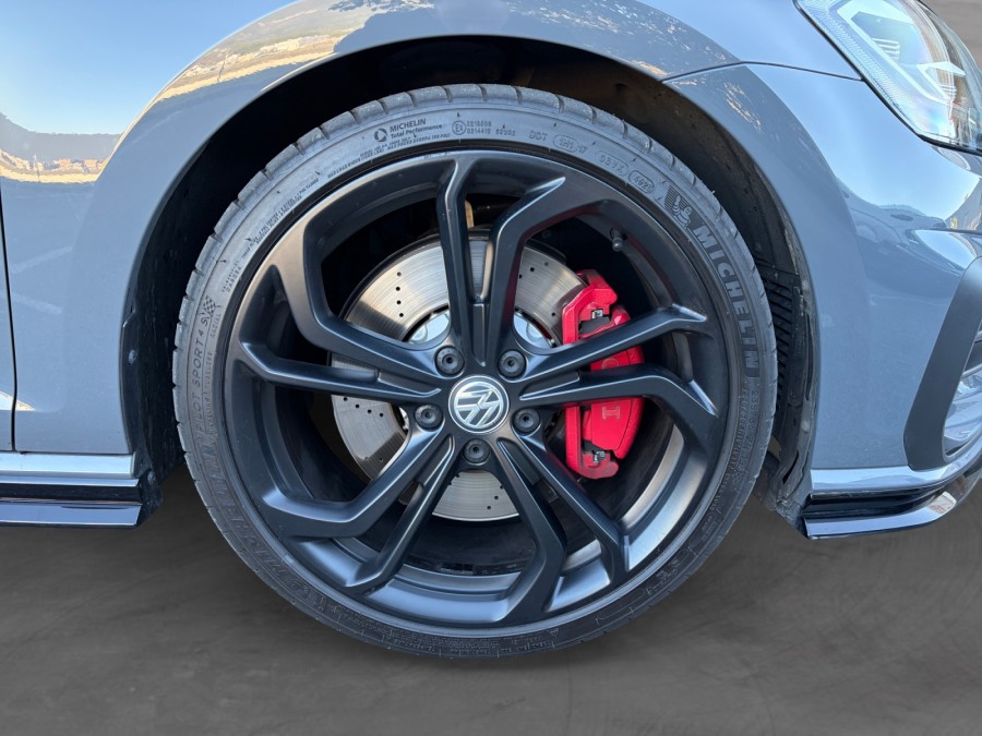 VOLKSWAGEN d'occasion GOLF VII 2 TSI 290 GTI TCR DSG AUTO de 2019