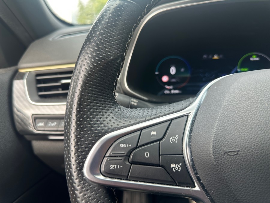 RENAULT d'occasion ARKANA 1.6 E-TECH 145 ENGINEERED de 2023 Rennes