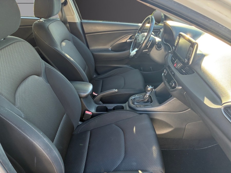 HYUNDAI d'occasion I30 1.4 T-GDi 140ch Creative DCT-7 de 2017 Nice