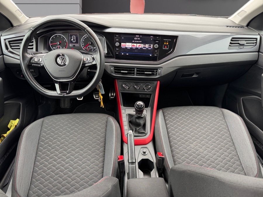 VOLKSWAGEN d'occasion POLO 1 TSI 95 CONFORTLINE de 2019 Montreuil